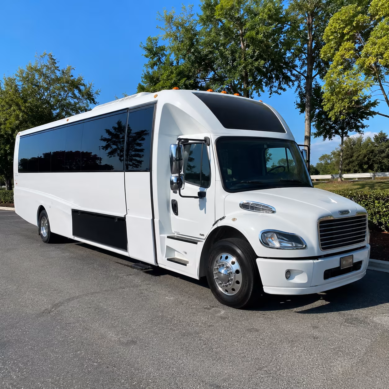 bicycle hotel casino bell gardens party bus rental