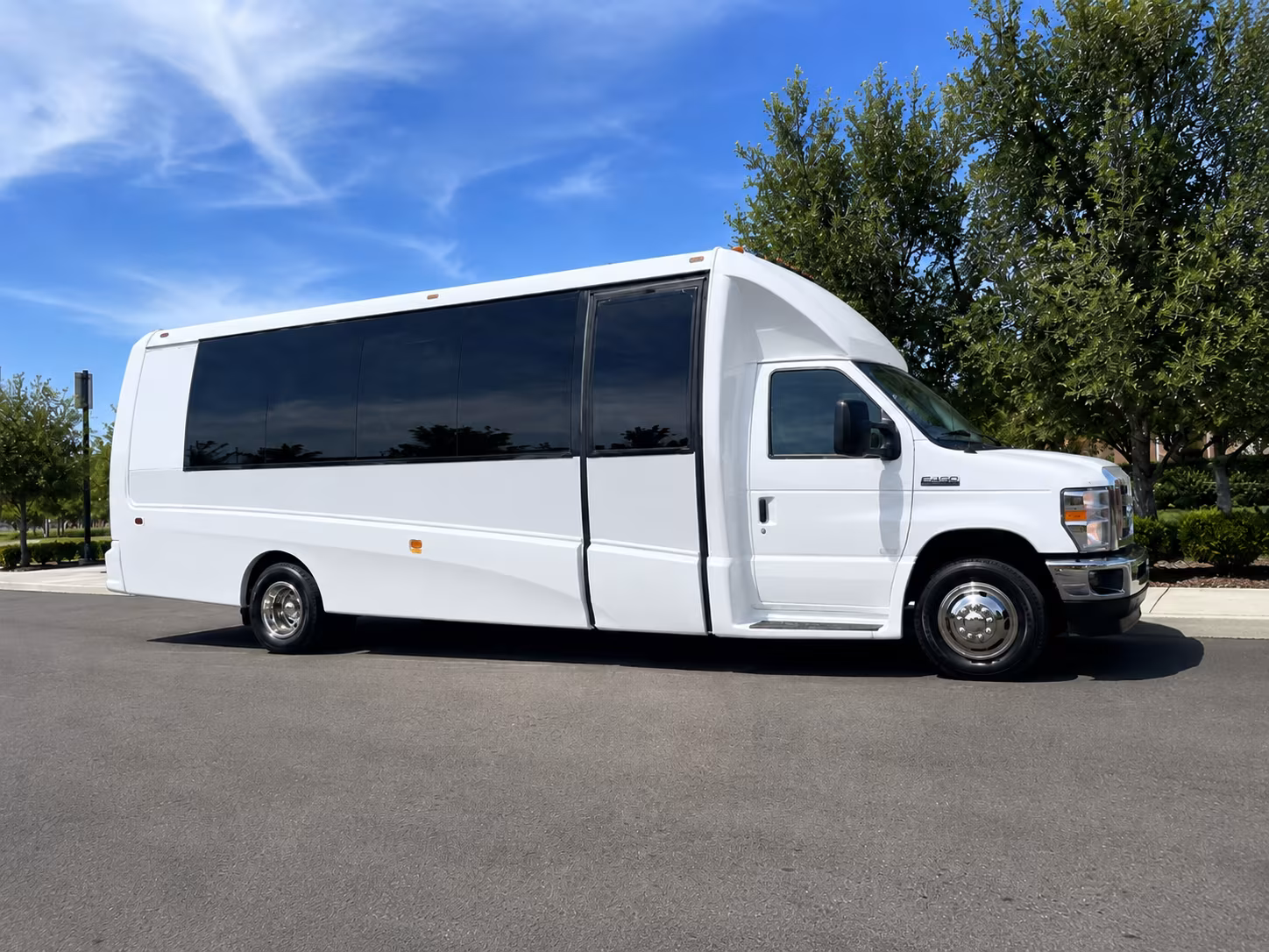 how distance and duration affect charter bus rates in south gate