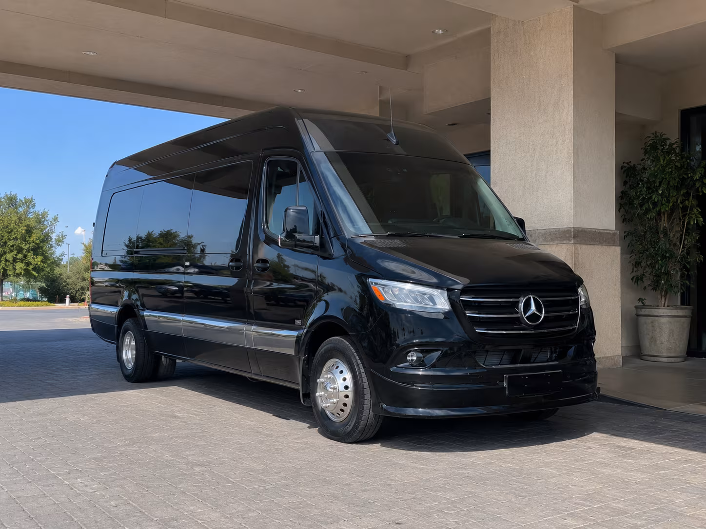 lynwood airport transfers made simple