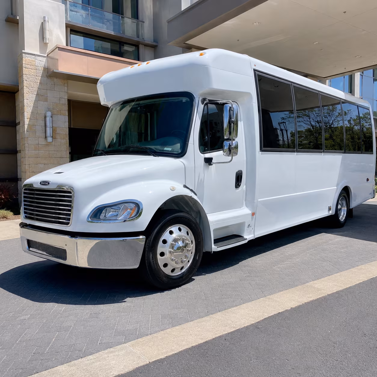 lynwood book shuttle service for your lynwood employees