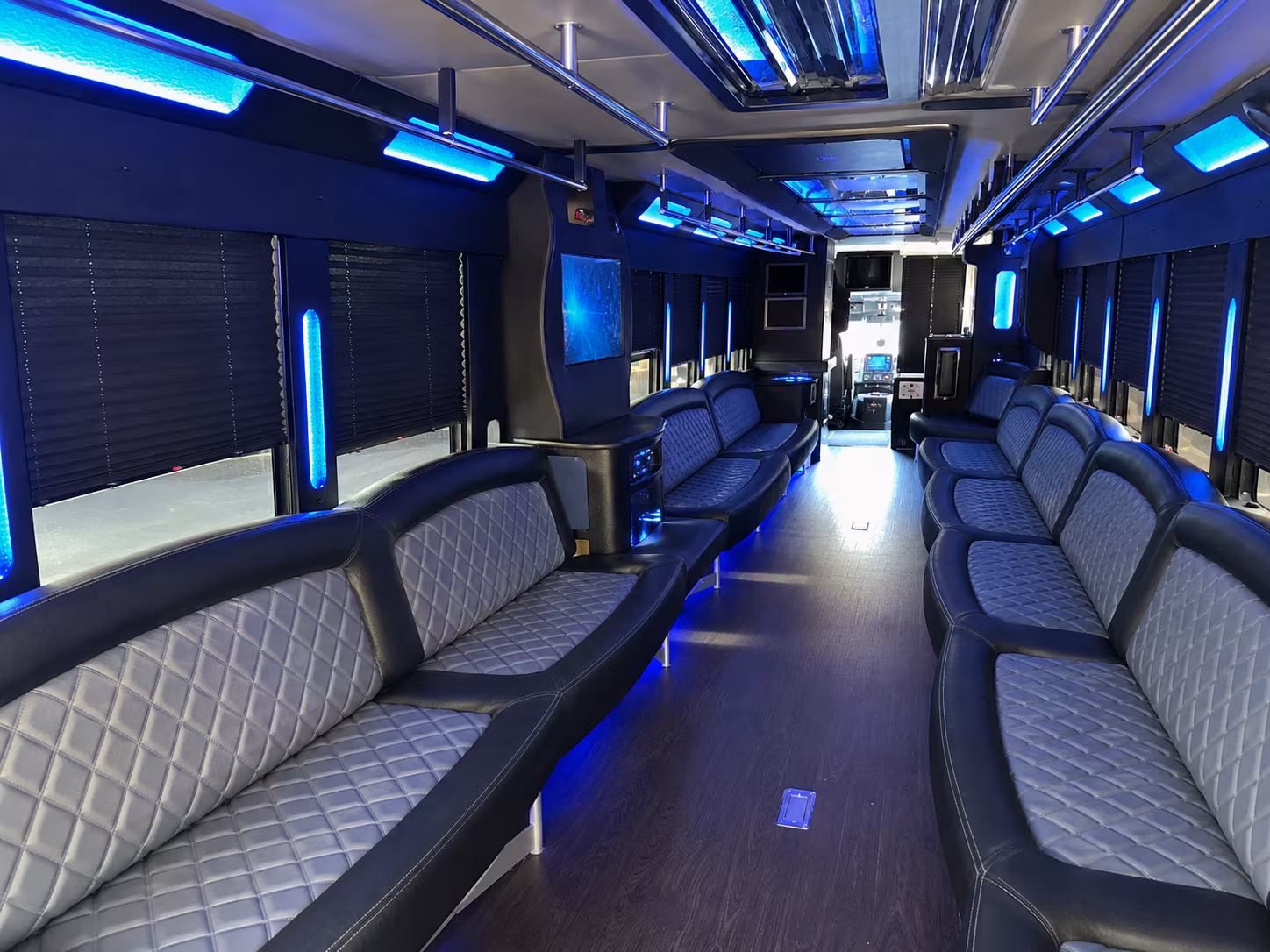 lynwood prom party bus rentals in lynwood