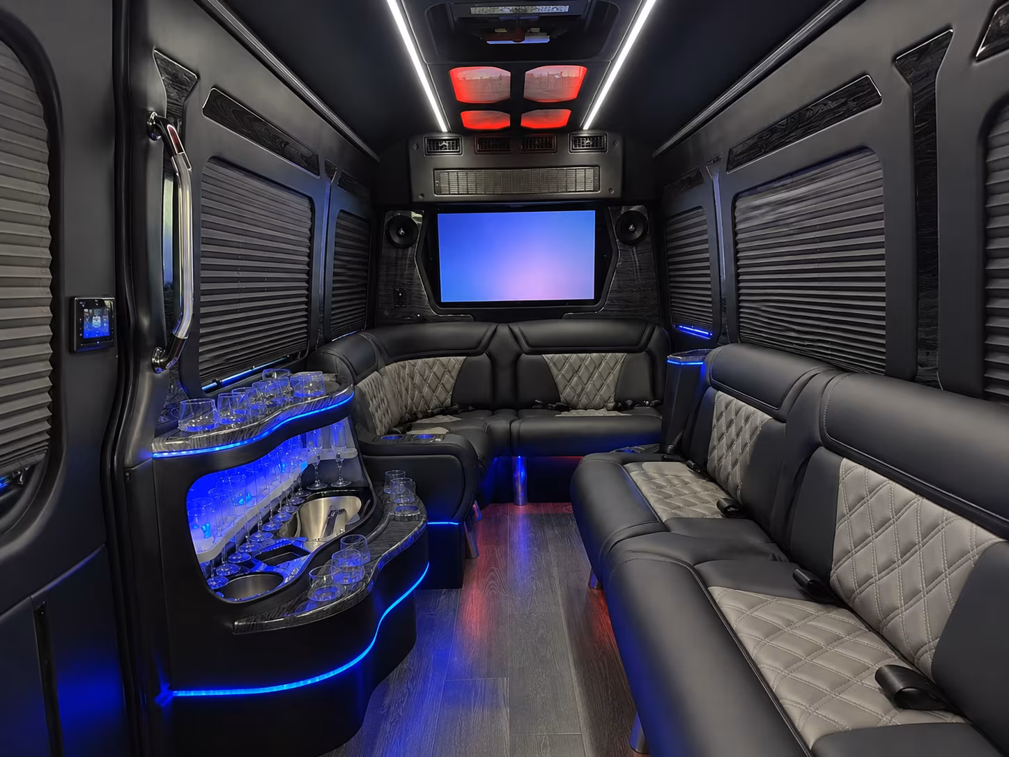 southgatecharterbuscompany com makes it easy to find concert buses to venues all across greater los angeles