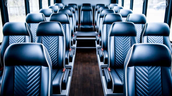 28 passenger minibus rental inglewood