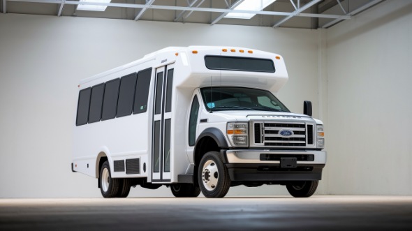 south gate 20 passenger minibus